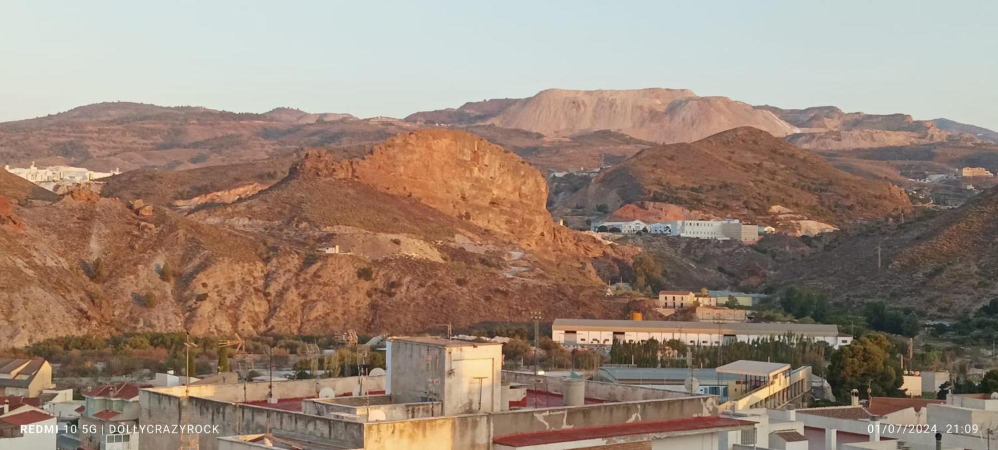 Apartamento Completo Solo Para Ti Hasta 4 Personas "Old Wall House" Olula del Río Dış mekan fotoğraf